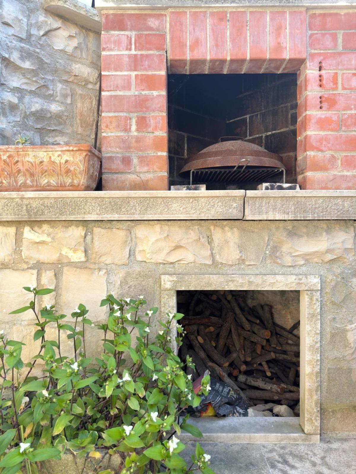 Visilo Stone House Villa Pucisca Exterior foto